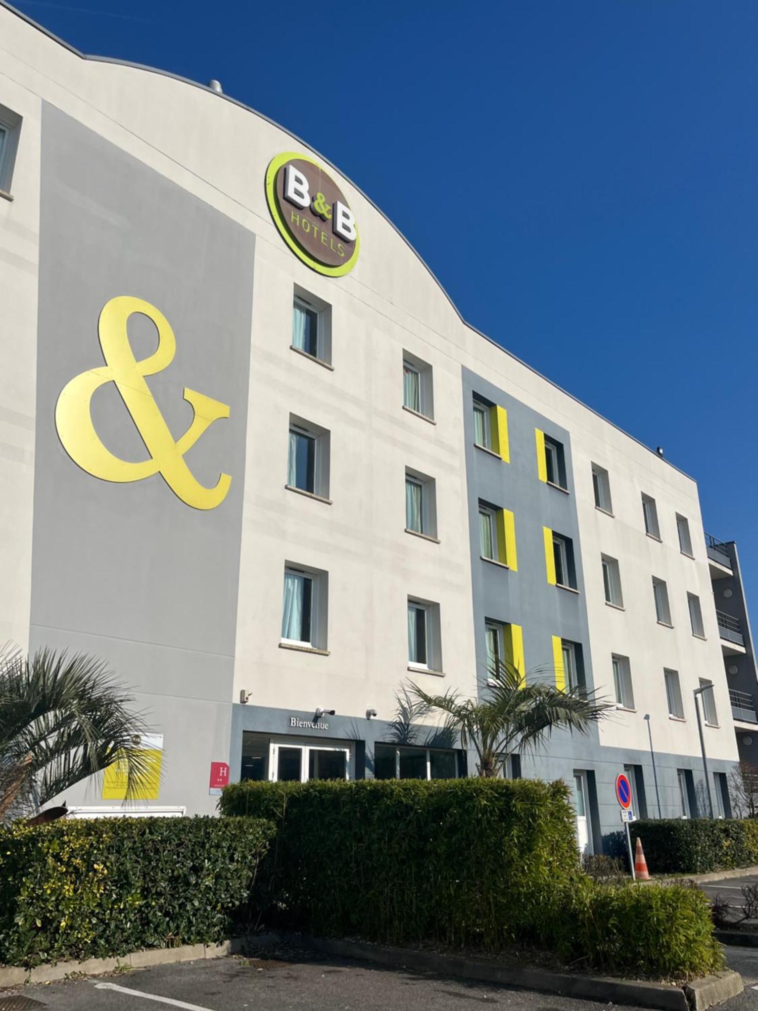 B&B Hotel Creil Chantilly Eksteriør billede