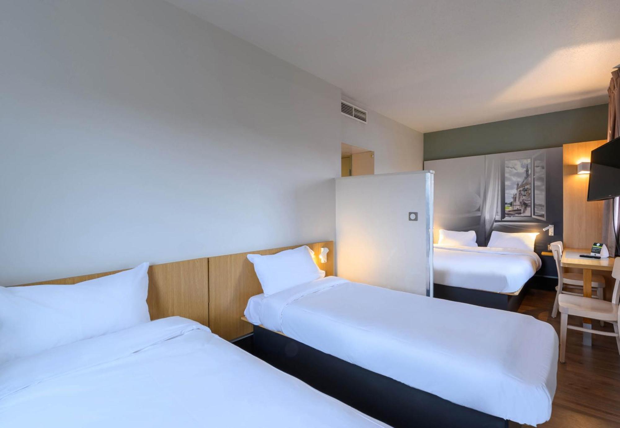 B&B Hotel Creil Chantilly Eksteriør billede