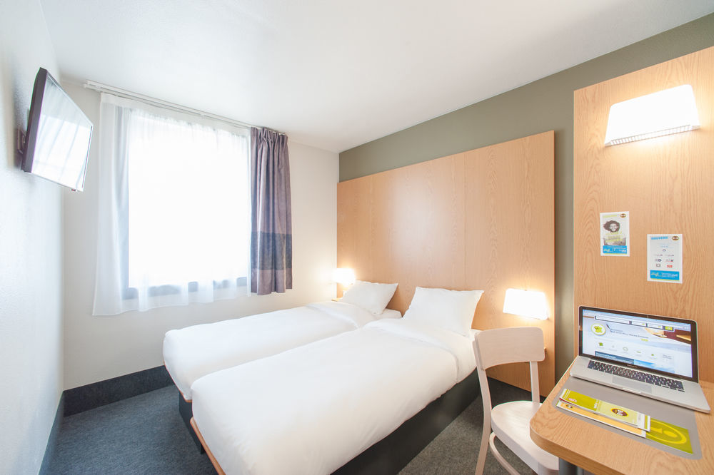 B&B Hotel Creil Chantilly Eksteriør billede