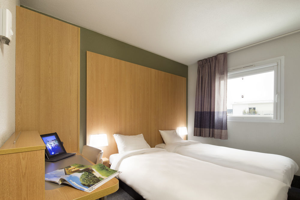 B&B Hotel Creil Chantilly Eksteriør billede