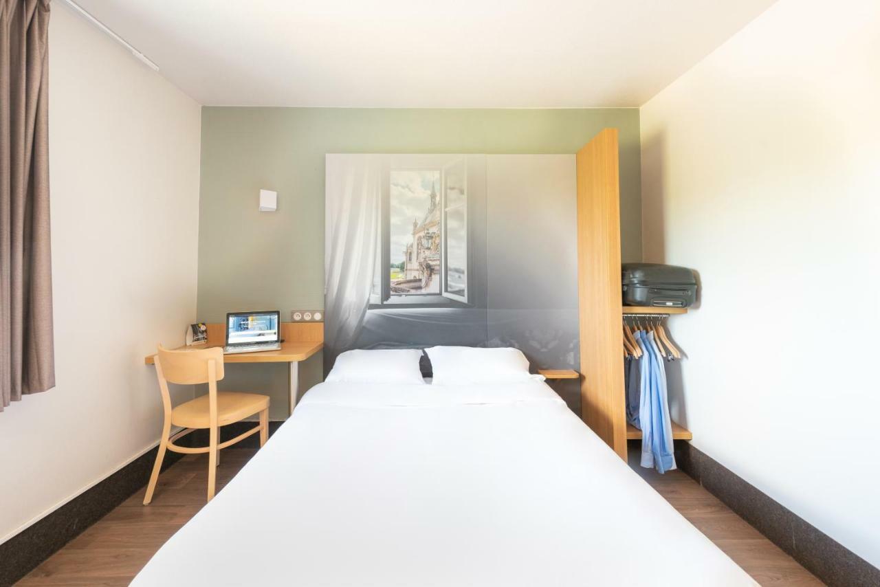 B&B Hotel Creil Chantilly Eksteriør billede